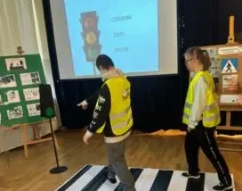 ZSS nr 90 - Bądź bezpieczny na drodze