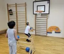 ZSS nr 90 - Prezent dla szkoły