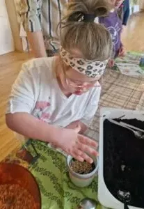 ZSS nr 90 - Warsztaty „Zakładamy ogródki klasowe”