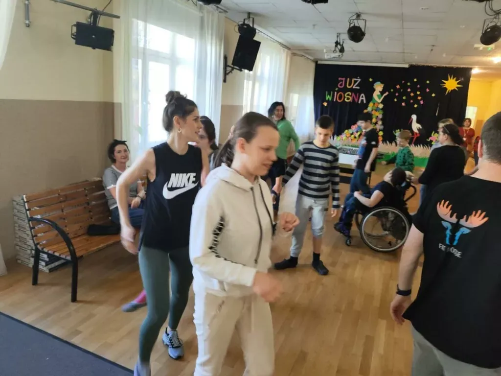 ZSS nr 90 - „Trzymaj formę!”