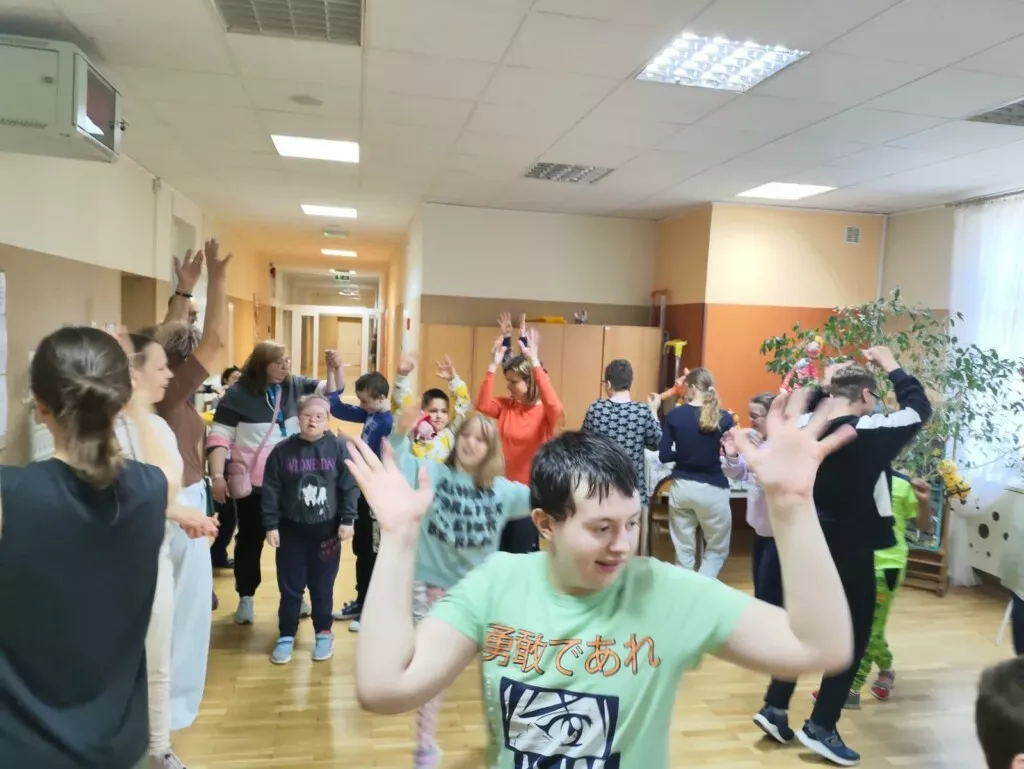 ZSS nr 90 - „Trzymaj formę!”