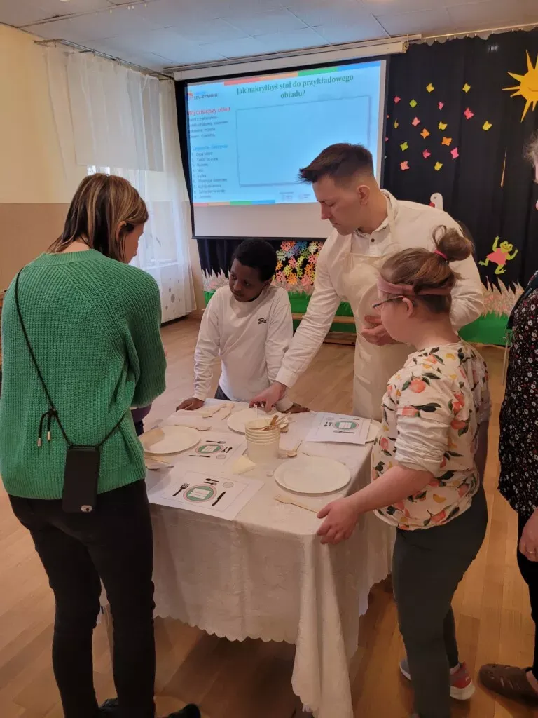 ZSS nr 90 - Warszaty kulinarne w ramach programu Junior Edu-Żywienie Bis