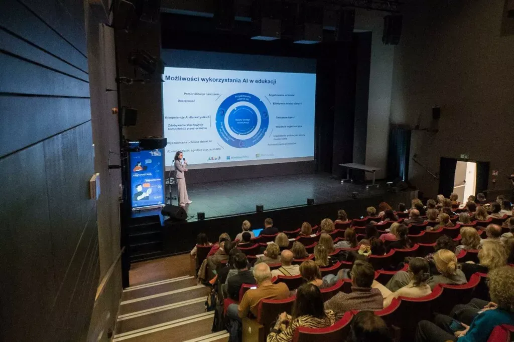 ZSS nr 90 - Wyróżnienie za aktywne korzystanie ze środowiska EduWarszawa